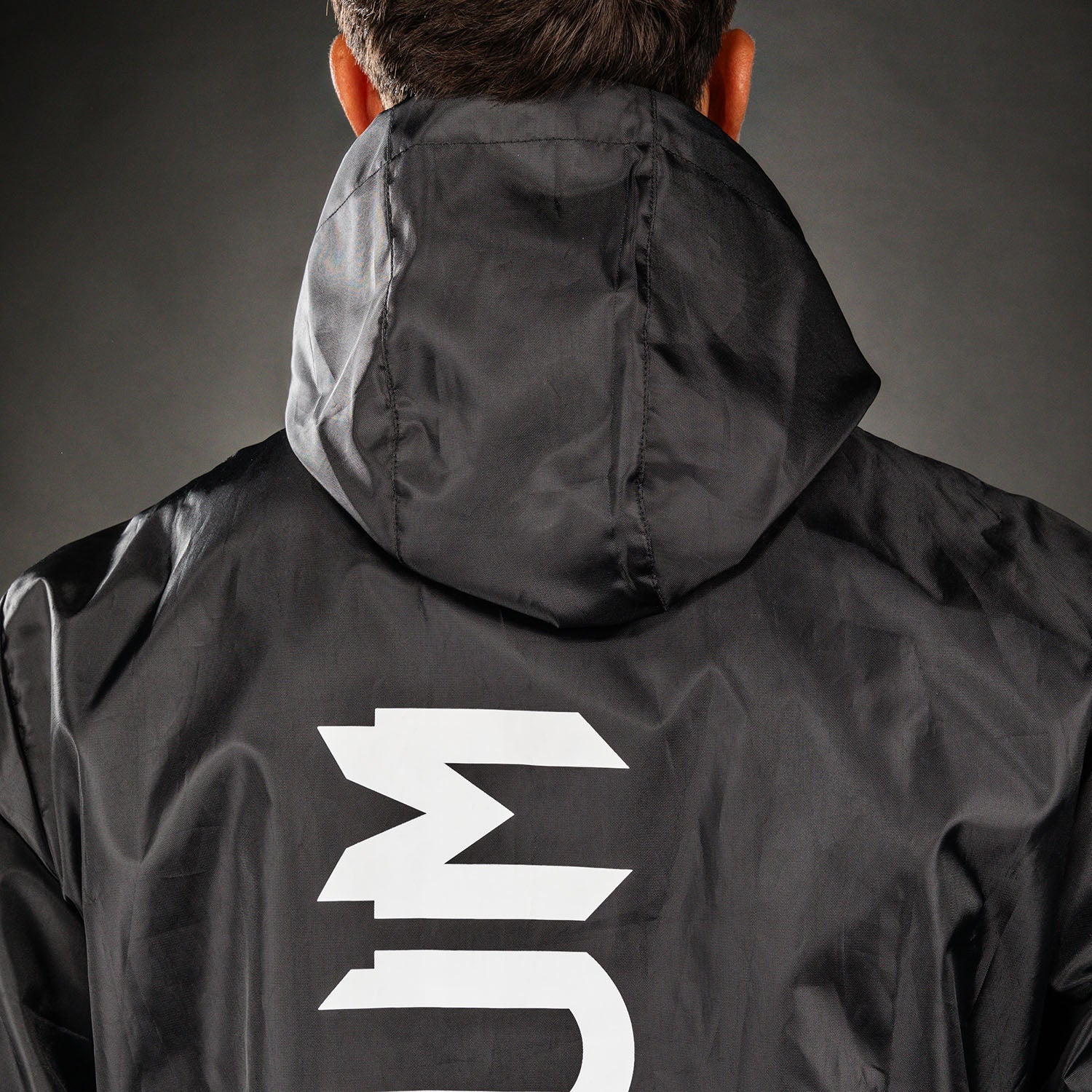 Venum MX Basics Lange Regenjas - Zwart/Wit