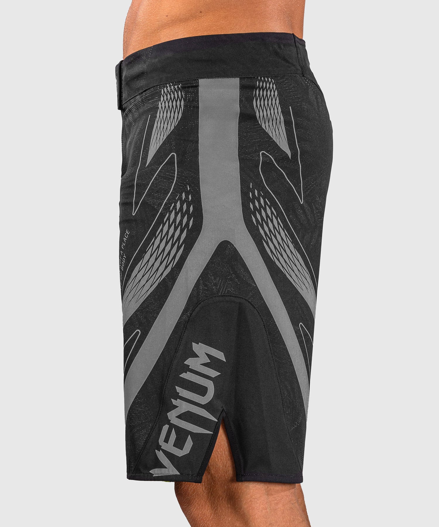 Venum MMA Shorts Amazonia Reborn - Zwart/Grijs