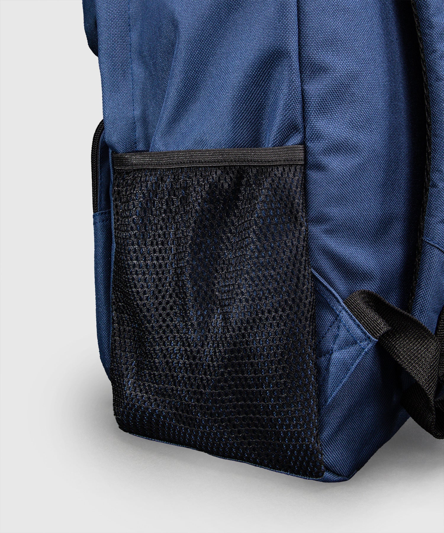 Venum Sporttas Essential L (24 L) - Marineblauw