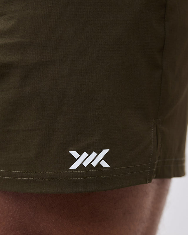 Caged Essential training shorts - Army Green