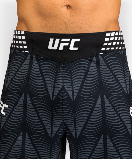 Venum UFC MMA-Shorts Zenith by Authentic Fight – Schwarz