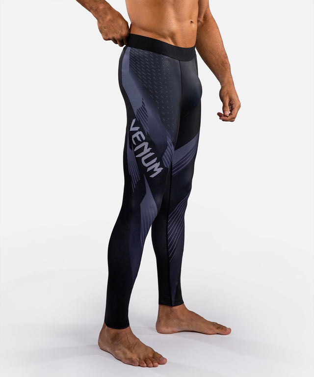 Venum Compression Shorts No-Gi 6.0 – Black/Grey