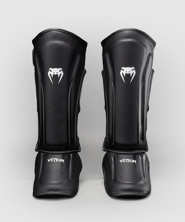 Venum Shin guards Stealth – Black/White