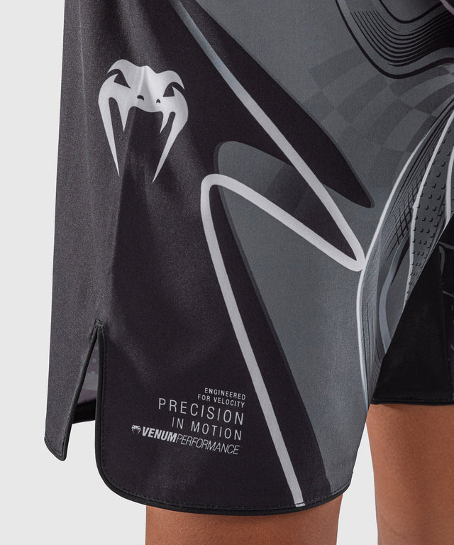 Spodenki MMA Venum Crimson Viper 2.0 – Czarne/Szare (dziecięce)