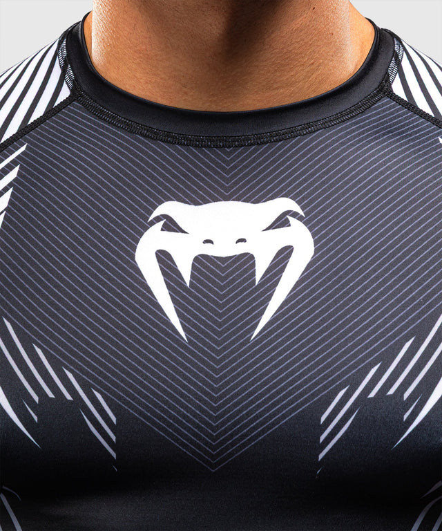 Rashguard Venum No-Gi 6.0 Maniche Lunghe – Nero/Bianco