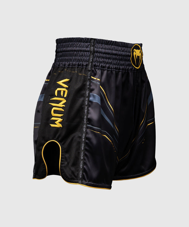 Venum Muay Thai Shorts Streamline – Black/Gold