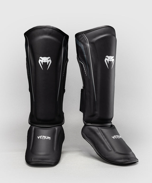 Venum Shin guards Streamline – Black/White