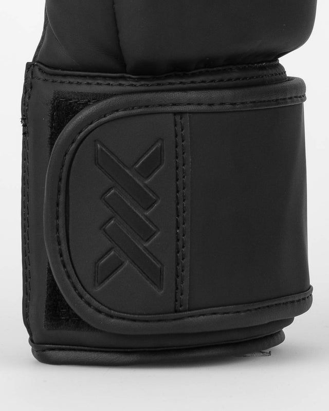 Caged Shadow Boxing Gloves – Matte Black