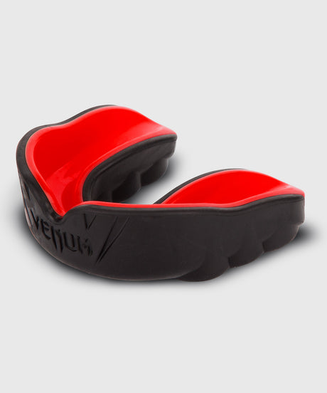 Venum Challenger Mouthguard – Black/Red