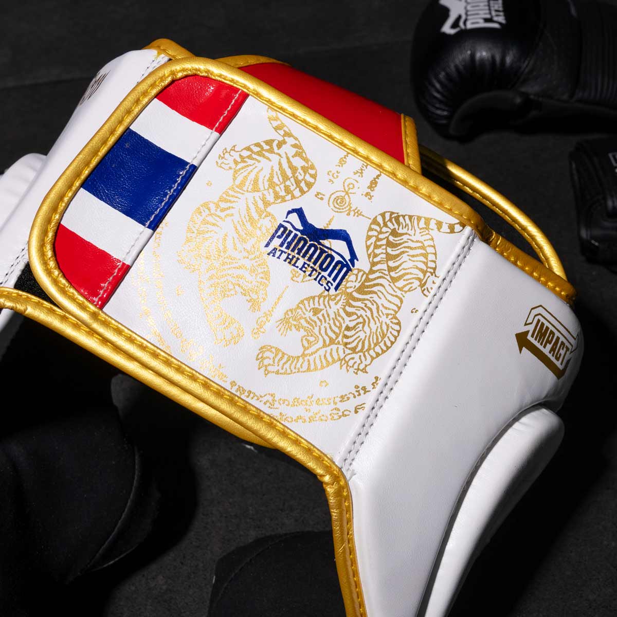 Phantom Athletics Hoofdbeschermer Muay Thai - Wit/Goud