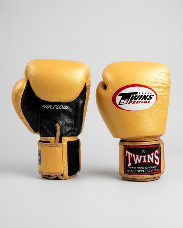 Twins Boxing Gloves BGVL3 Air - Gold/Black