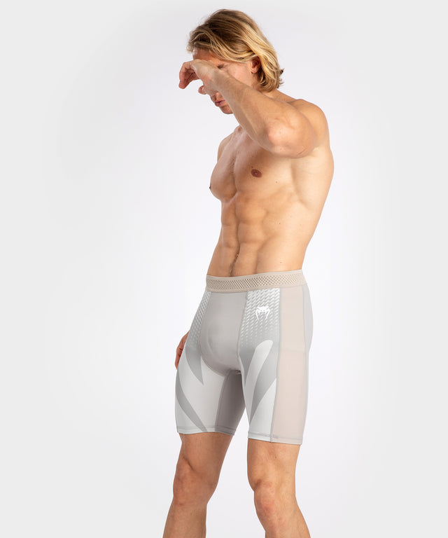 Venum Compression Shorts Attack - White/Gray
