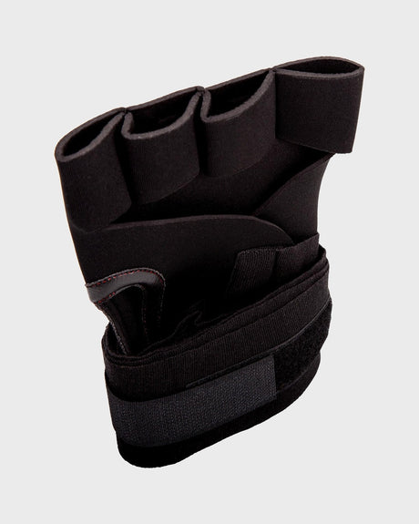 Venum Kontact Gel Inner gloves – Black/Red