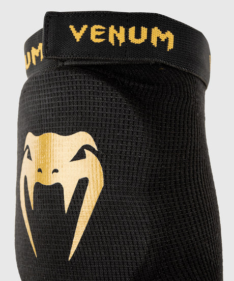 Venum Kontact Elbow Pads – Black/Gold