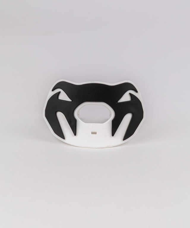 Proteză dentară de box Venum Elite – Alb/Negru