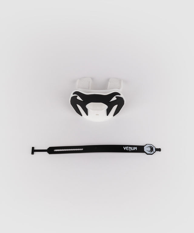 Proteză dentară de box Venum Elite – Alb/Negru
