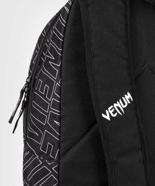 Venum Contender XT 3D Rucksack – Schwarz/Weiß