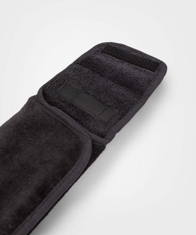Venum Lineup Handdoek - Zwart/Wit