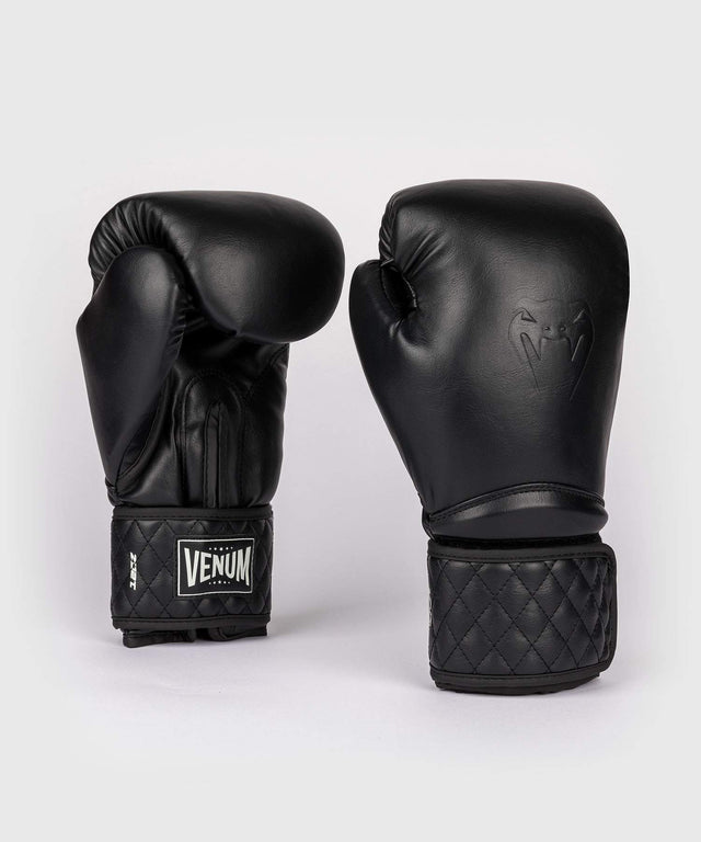 Venum Boxing Gloves Impact Classic - Black