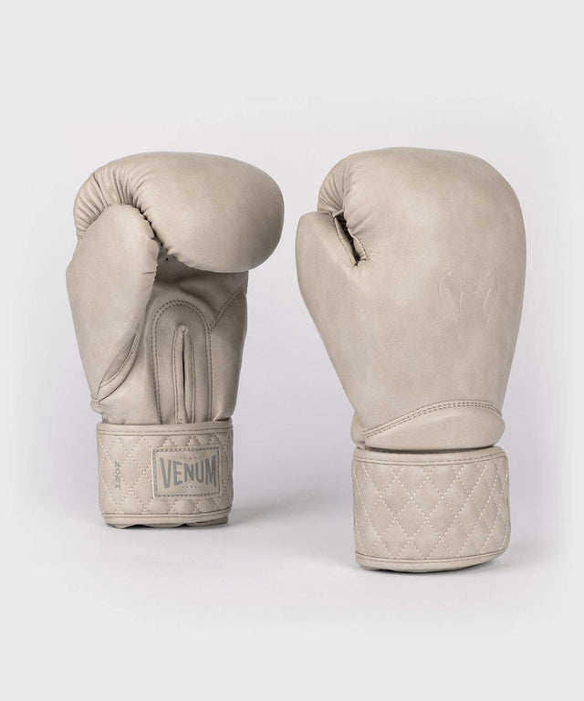 Venum Boxing Gloves Impact Classic - Ivory