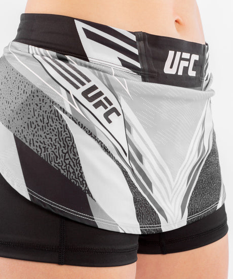 Venum UFC MMA-shorts Authentic Fight Night – Vit