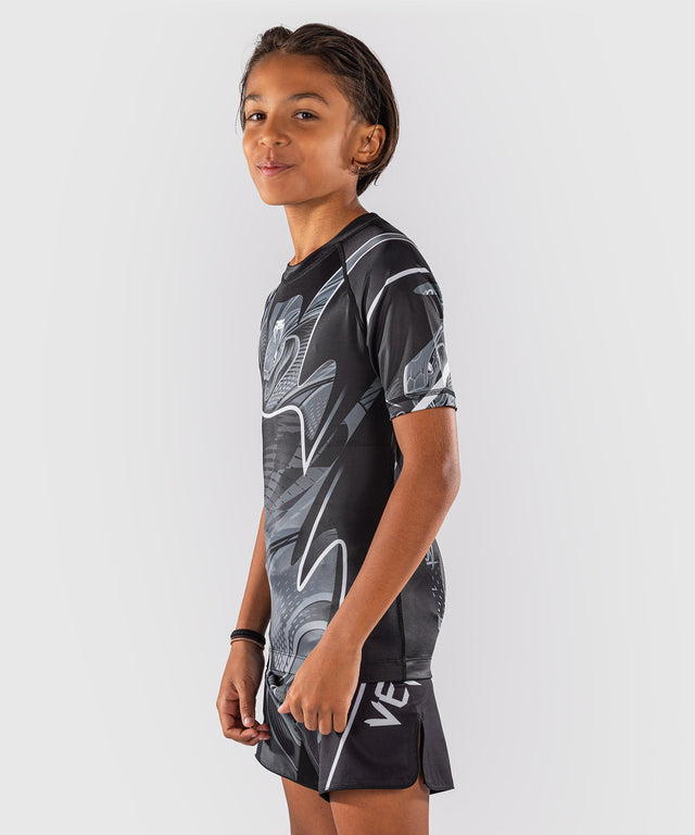 Rashguard Venum Crimson Viper 2.0 Mangas Curtas Criança – Preto/Cinzento