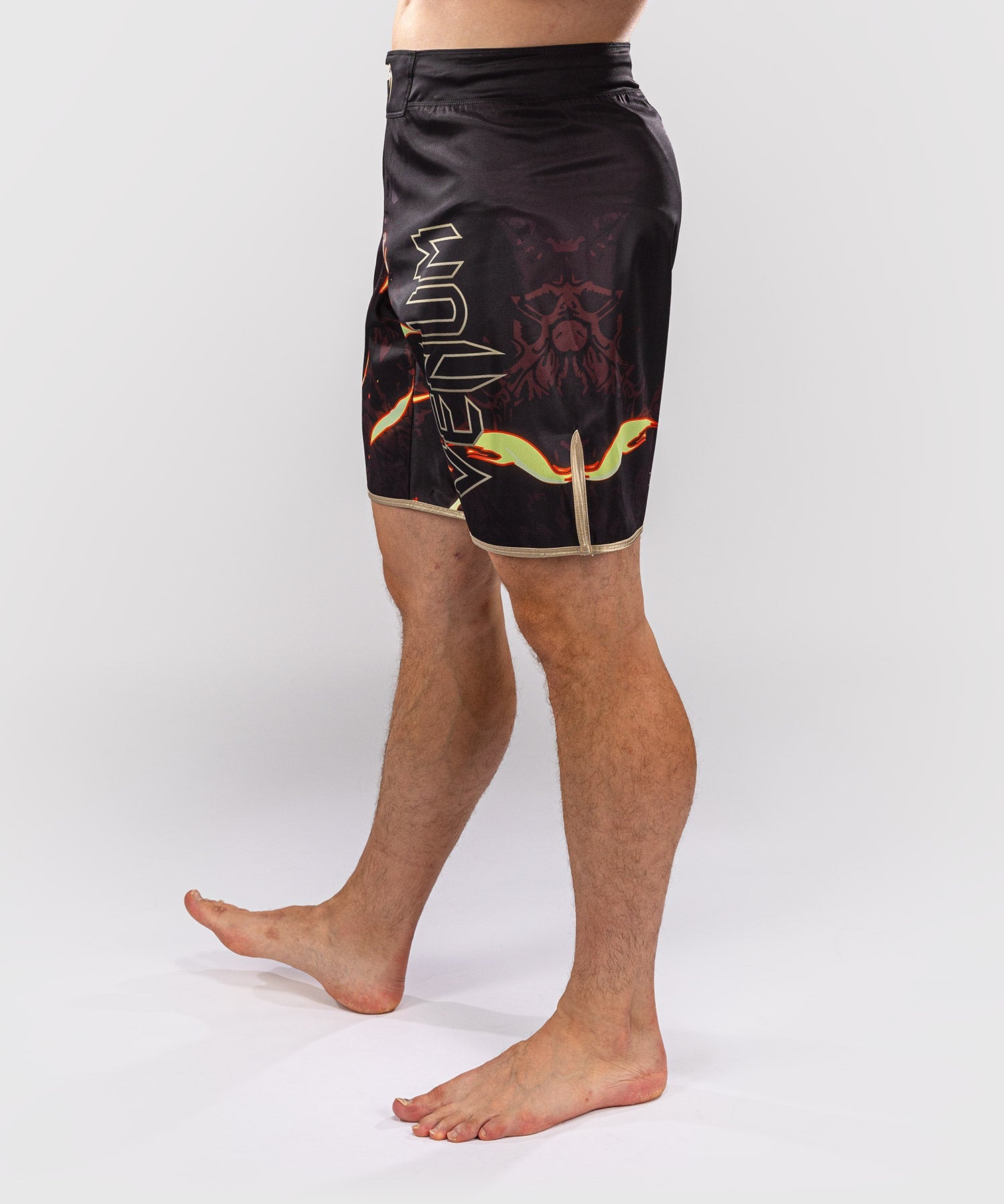 Venum MMA Shorts x Jujutsu Kaisen Sukuna - Black/Beige
