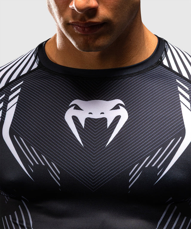 Rashguard Venum No-Gi 6.0 Maniche Lunghe – Nero/Bianco