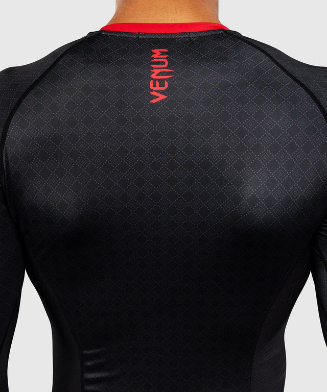 Venum Rashguard x Roger Gracie Long Sleeves – Black/Red