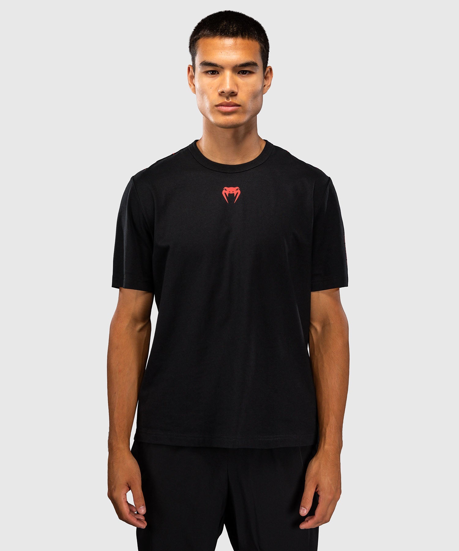 Venum T-Shirt Amazonia Reborn - Zwart/Rood