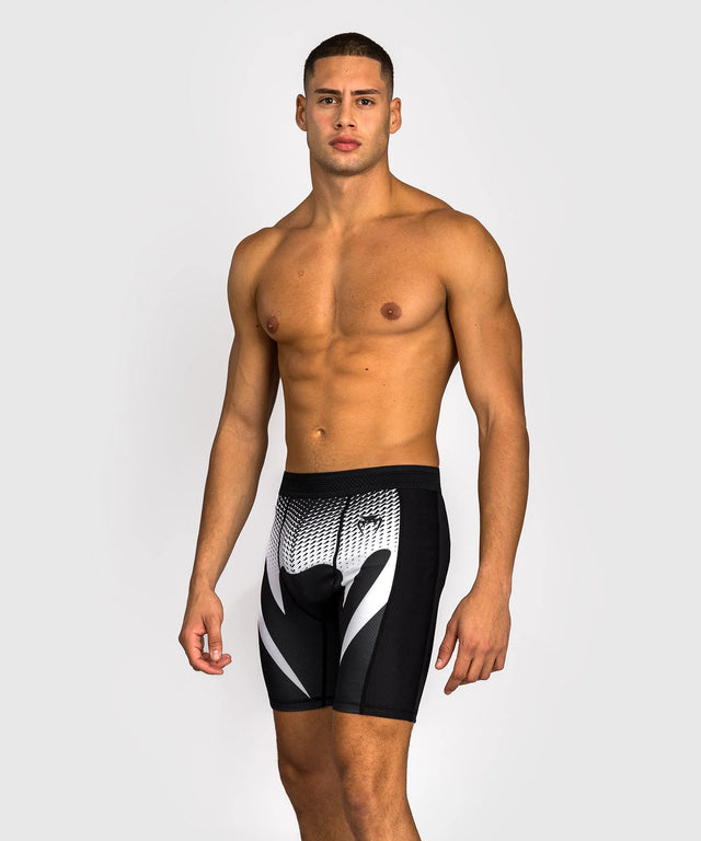 Venum No Gi Vale Tudo Shorts - Sort/Hvid