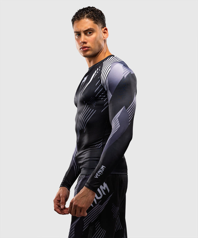 Rashguard Venum No-Gi 6.0 Maniche Lunghe – Nero/Bianco