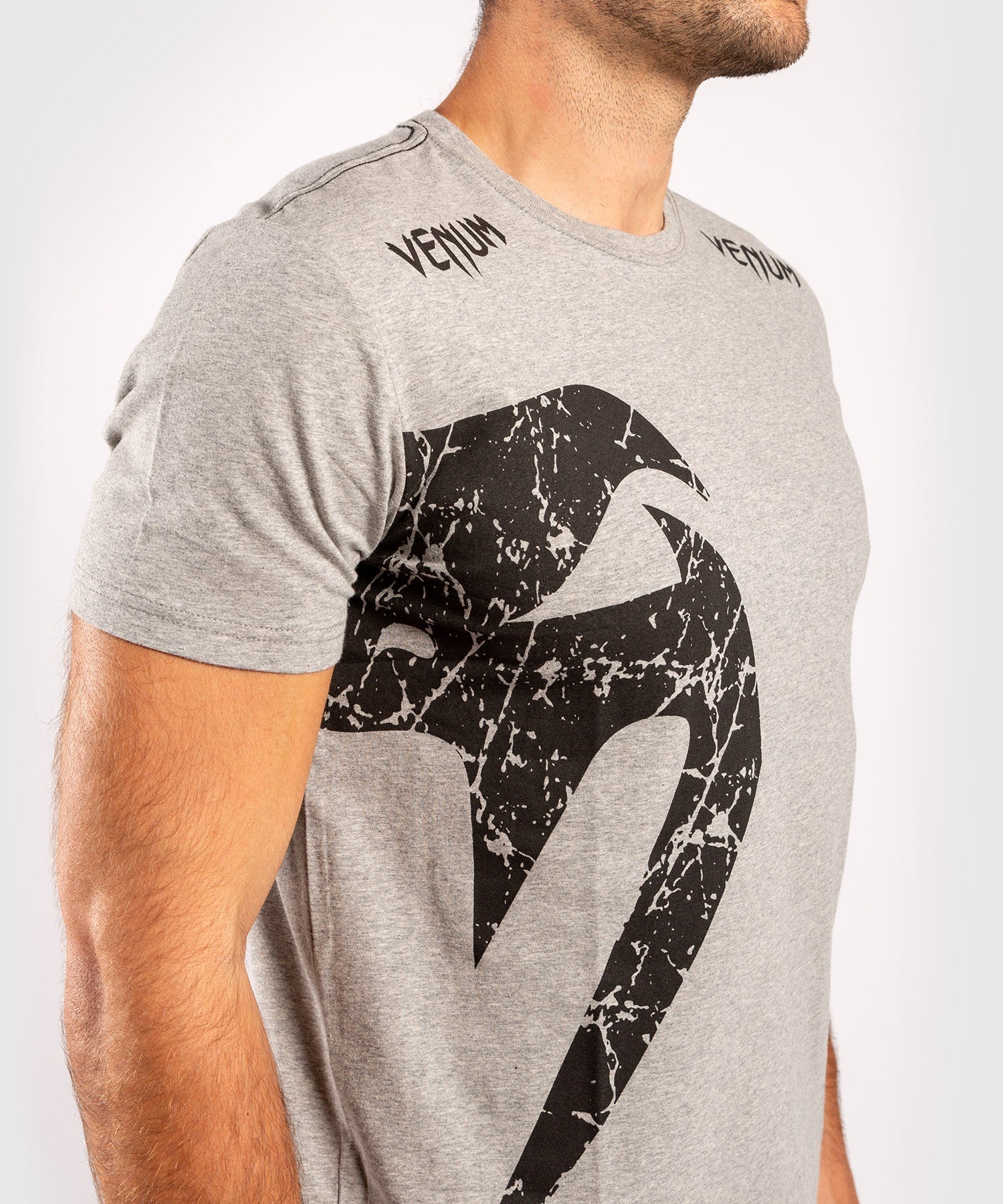 Venum T-shirt Giant – Grigio/Nero