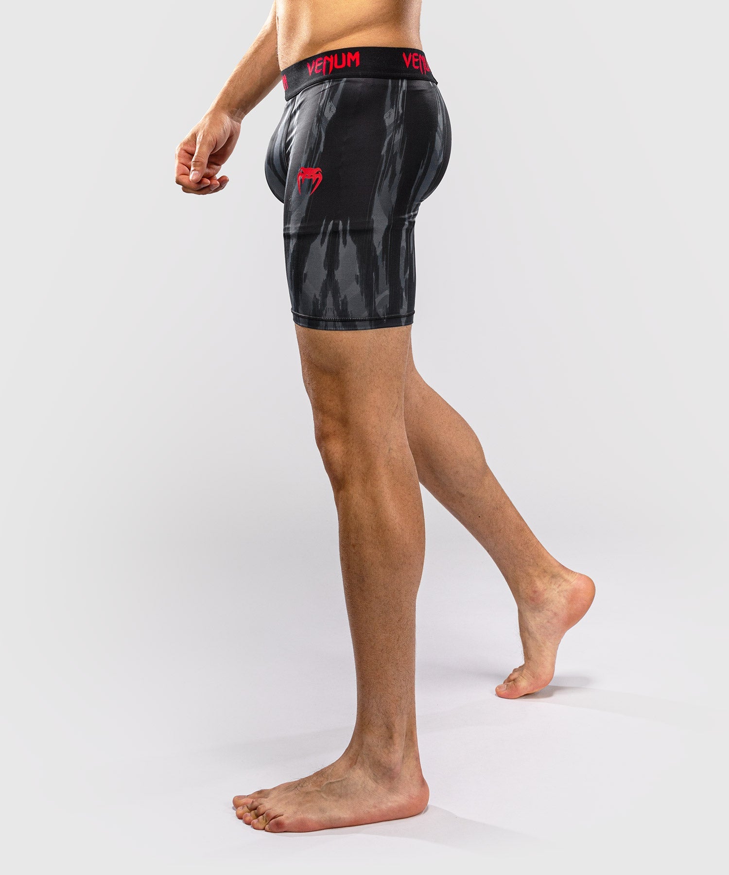 Venum Compressie Shorts Demon - Zwart/Grijs (VENUM-06364-109)