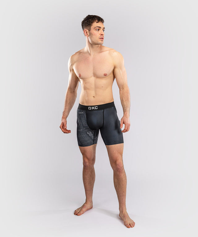 Venum Compression Shorts Karate Combat – Black/Grey