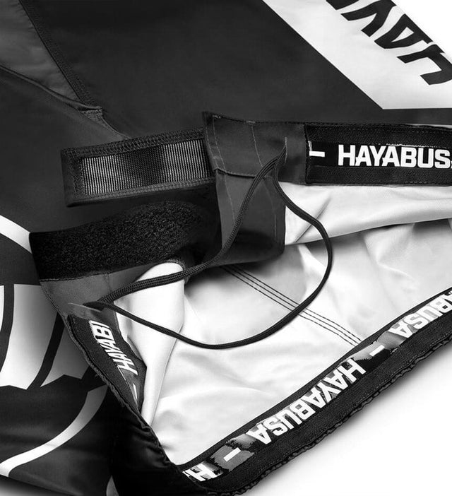 Hayabusa MMA Shorts Icon – Black/White