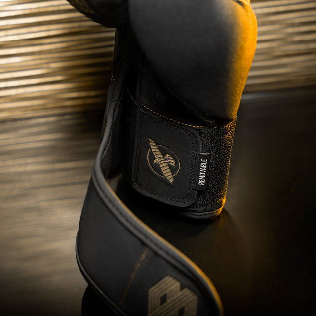 Hayabusa x Mayweather Boxing Gloves Champ - Black/Gold