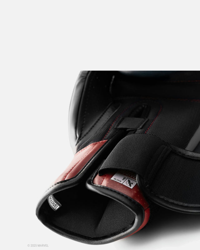 Hayabusa x Marvel Boxing gloves Deadpool – Red/Black