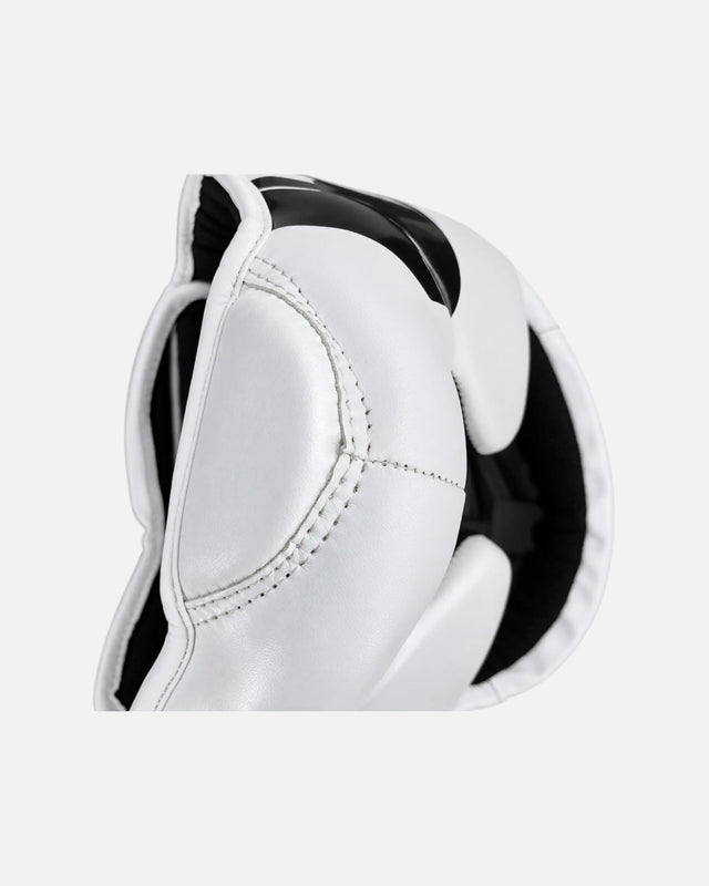 8 WEAPONS Head guard Unlimited 2.0 – White/Black