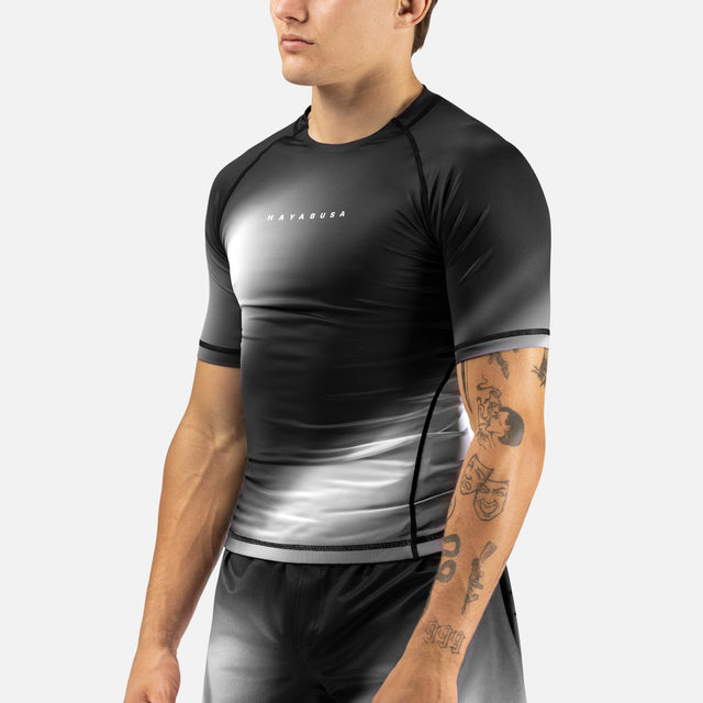 Hayabusa Rashguard Apex Nova Short Sleeves – Grey