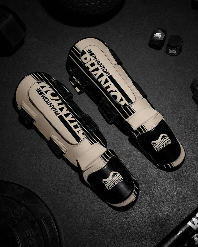 Phantom Athletics Skinnebensbeskyttere APEX Hybrid – Sand