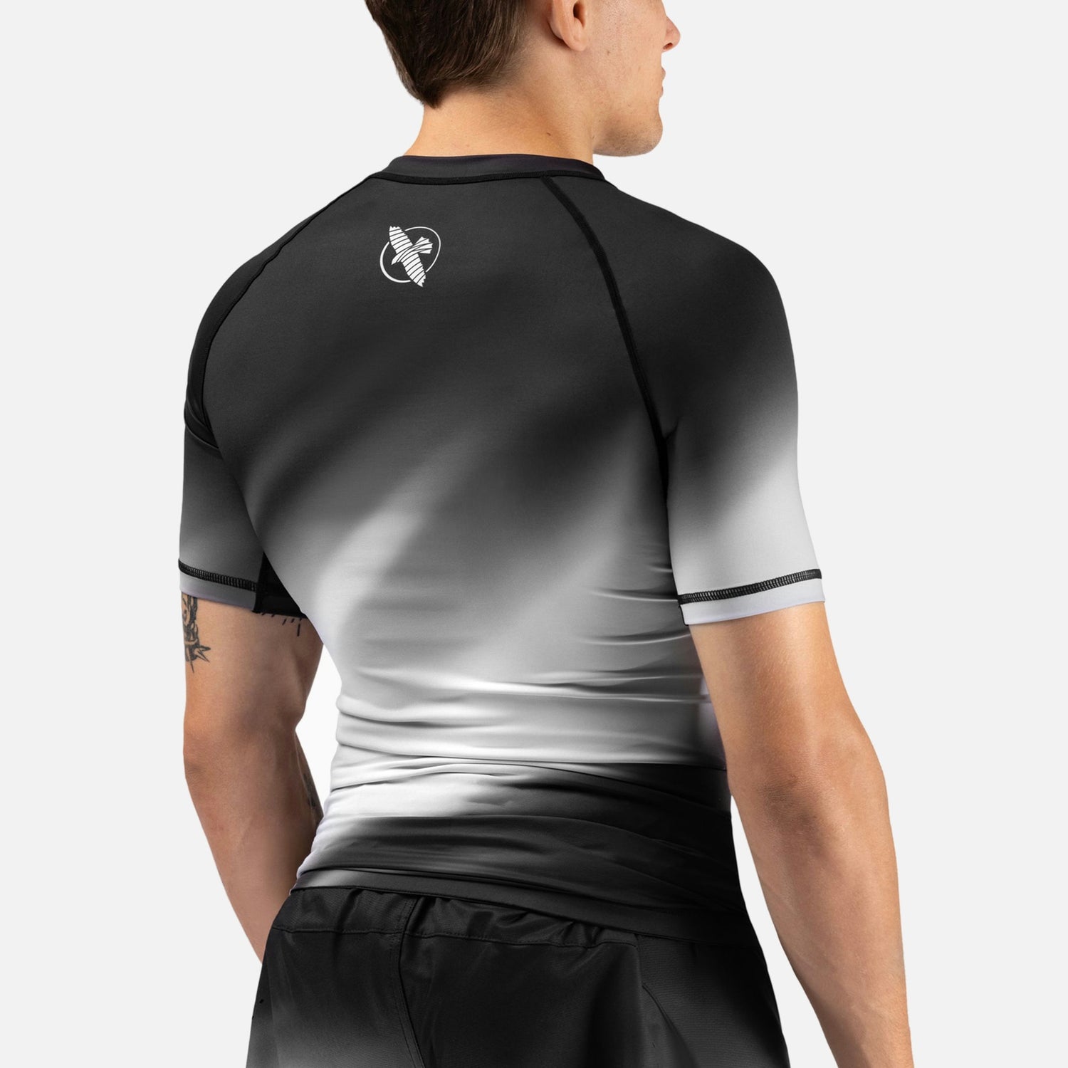 Hayabusa Rashguard Apex Nova Short Sleeves – Grey