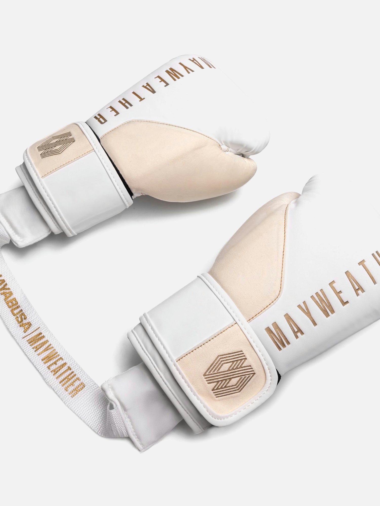 Hayabusa x Mayweather Odour Eliminator – White/Gold