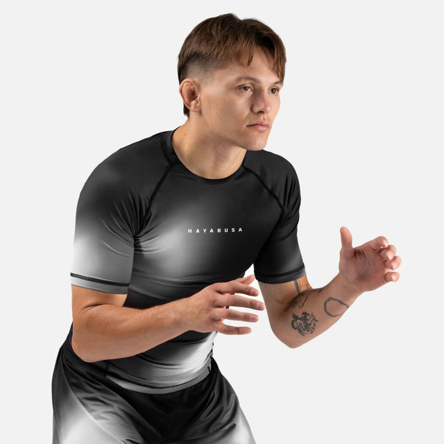 Hayabusa Rashguard Apex Nova Short Sleeves – Grey