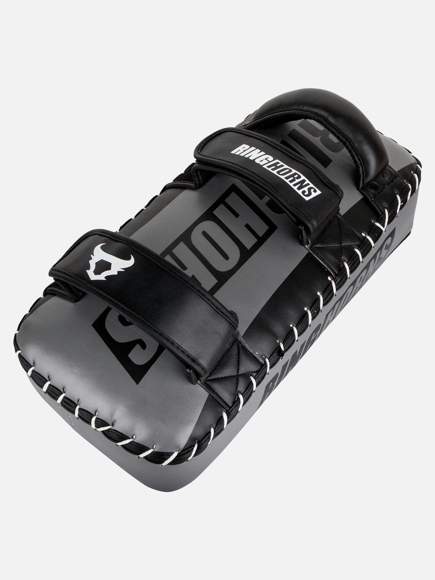 Ringhorns Charger by Venum Focus Mitts – Black