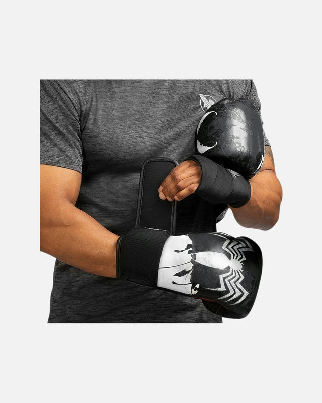 Hayabusa x Marvel Boxing gloves Venom – Black/White