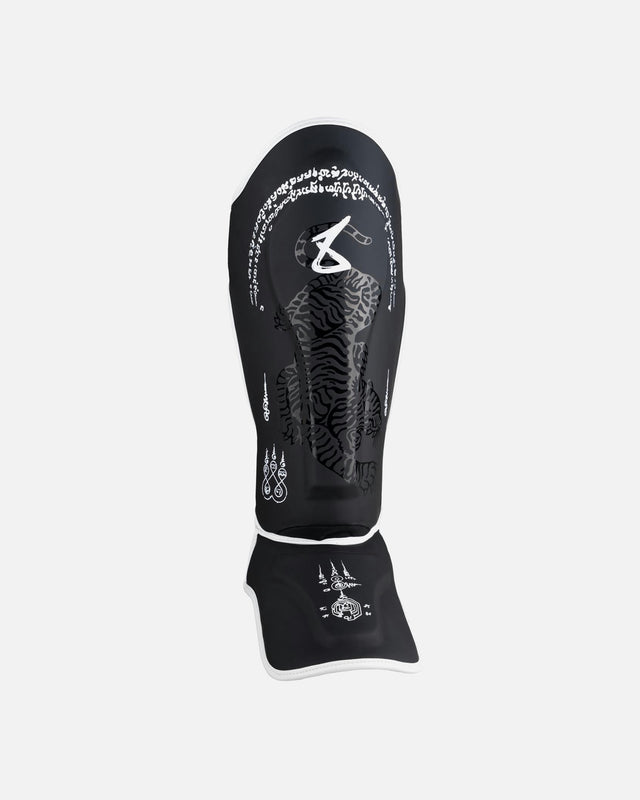 8 WEAPONS Shin guards Sak Yant Big Tiger – Black