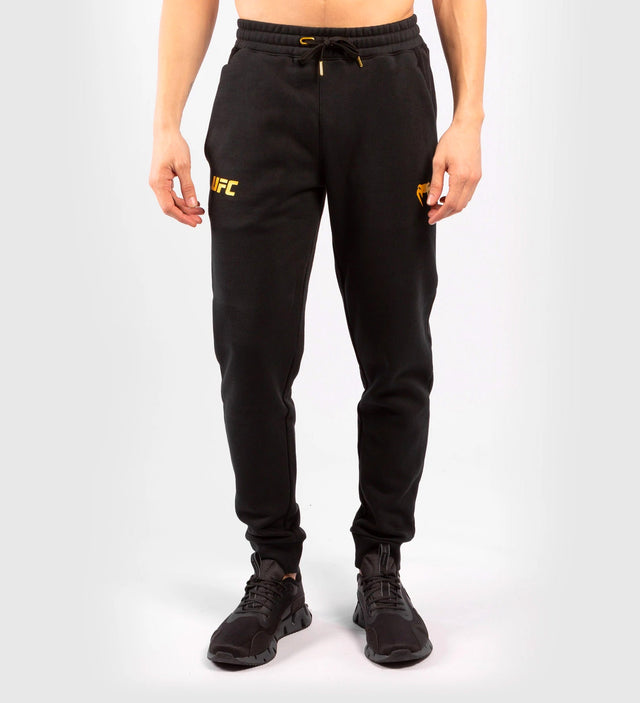 UFC Venum Training pants Champion – Black/Gold – Shorts