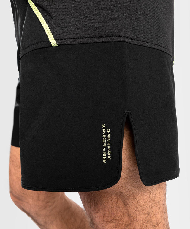 Venum MMA Shorts Fusion 2.0 – Black/Yellow