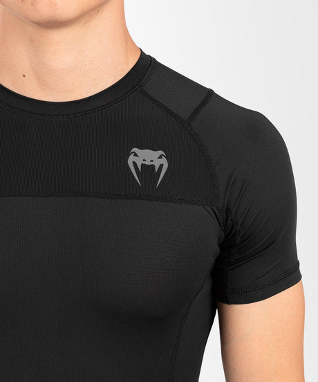 Venum Rashguard G-Fit Air Short Sleeves – Black/Black – T-shirt